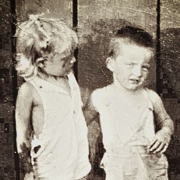 Meet your Posher, Alice - Picture 1 of 1